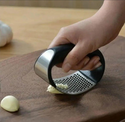 Stainless Steel Garlic Press with Green Handle – Easy Crush Kitchen Tool